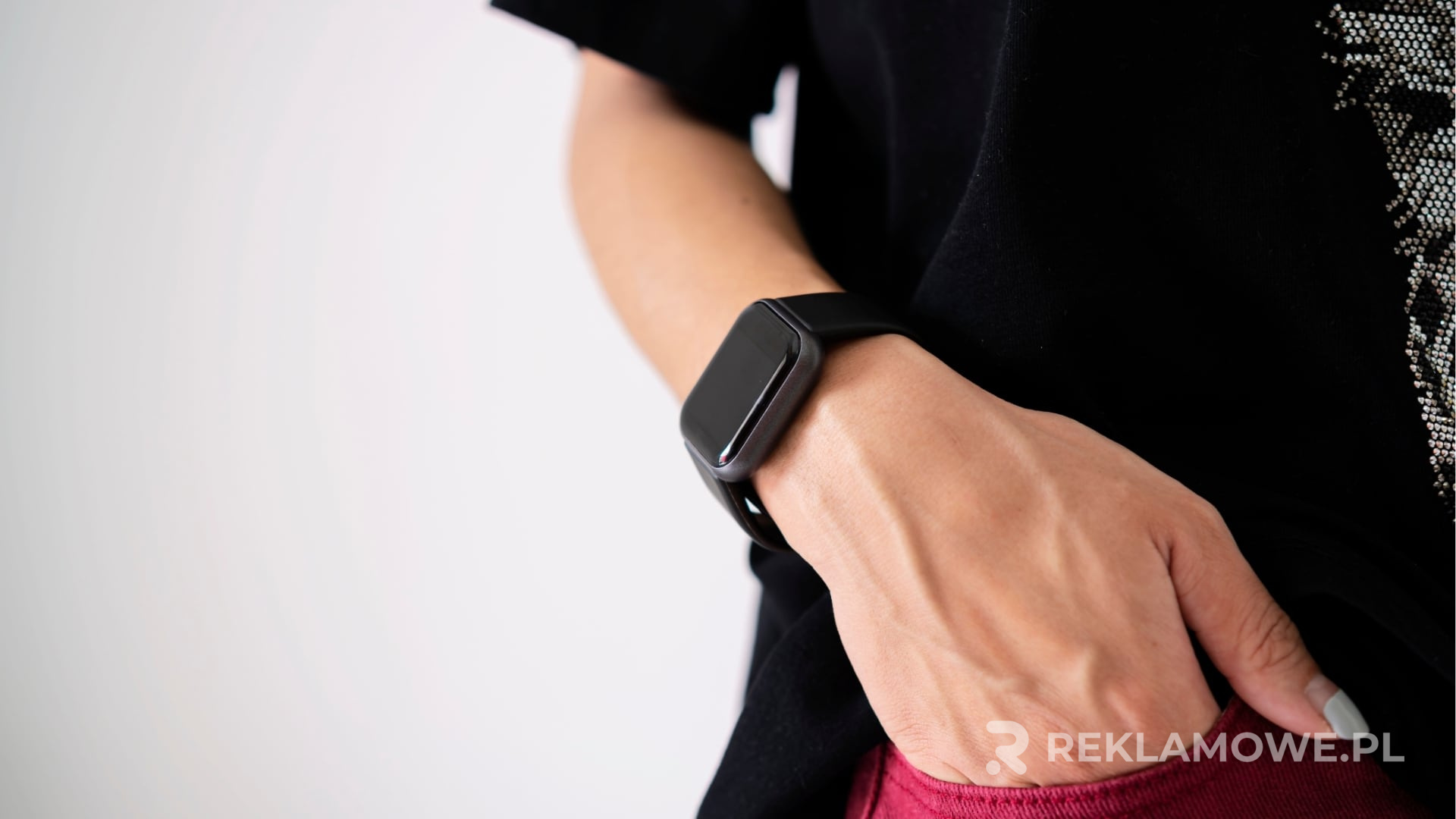 Inteligetny zegarek jako narzędzie reklamowe